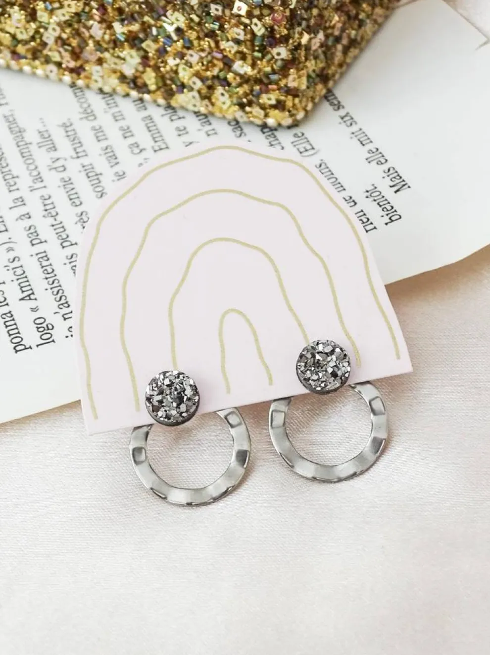 VINTAGE GLORY Emily Earrings