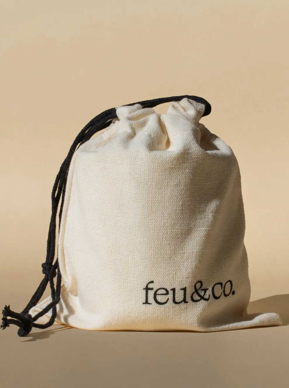 FIRE & CO. Peach and Cream Candle