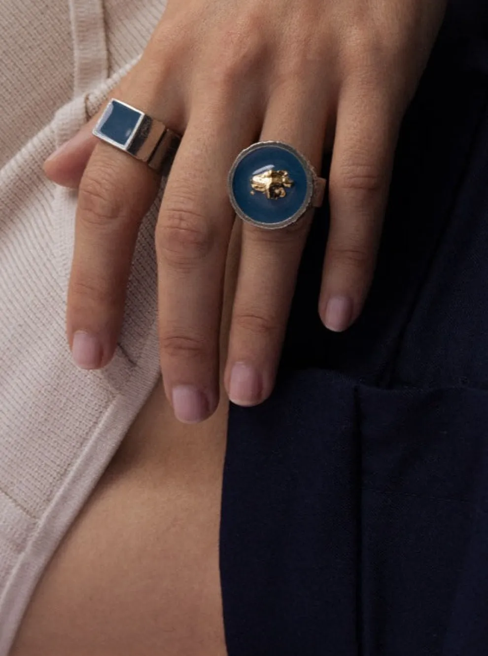 ANNE-MARIE CHAGNON Wallis ring - Azure