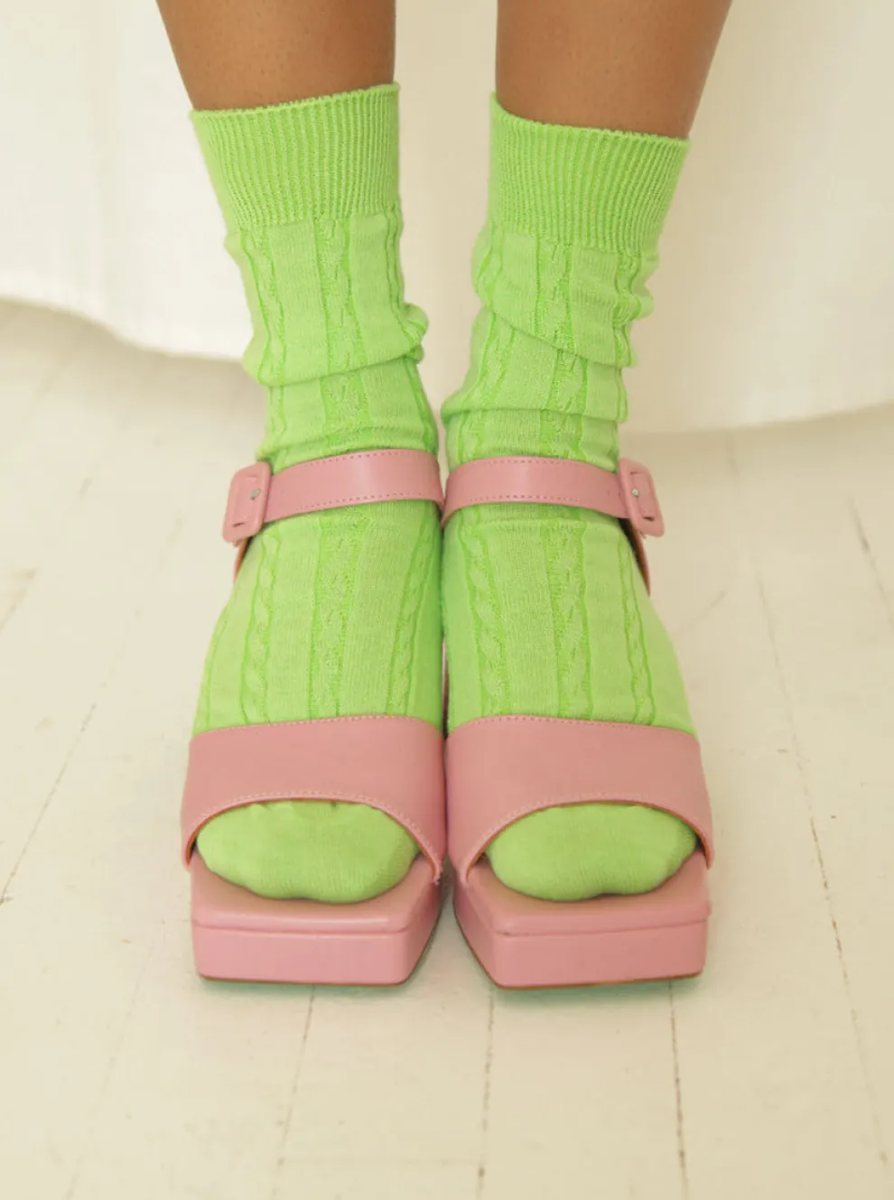 OKAYOK Twisted Stockings