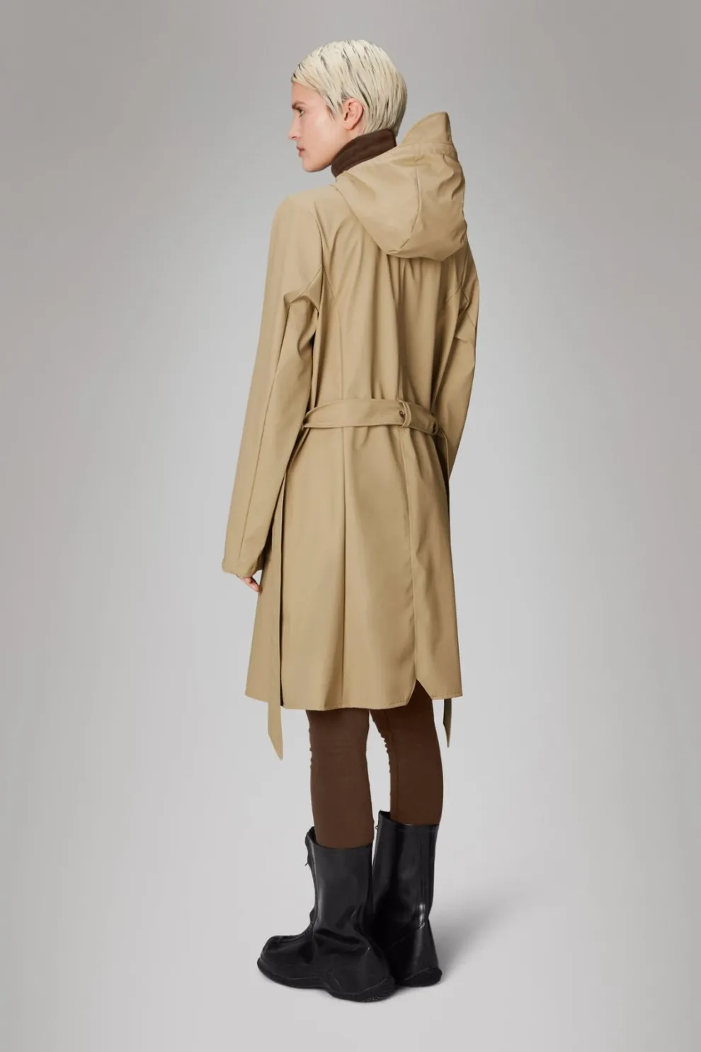 RAINS Curve Waterproof Jacket - Sand