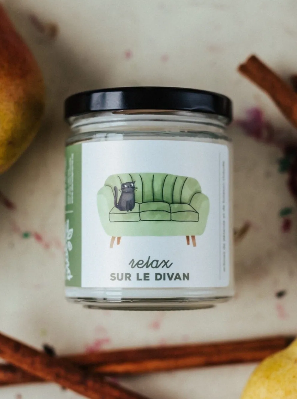 IN THE PRAIRIE Candle Relax on the Couch