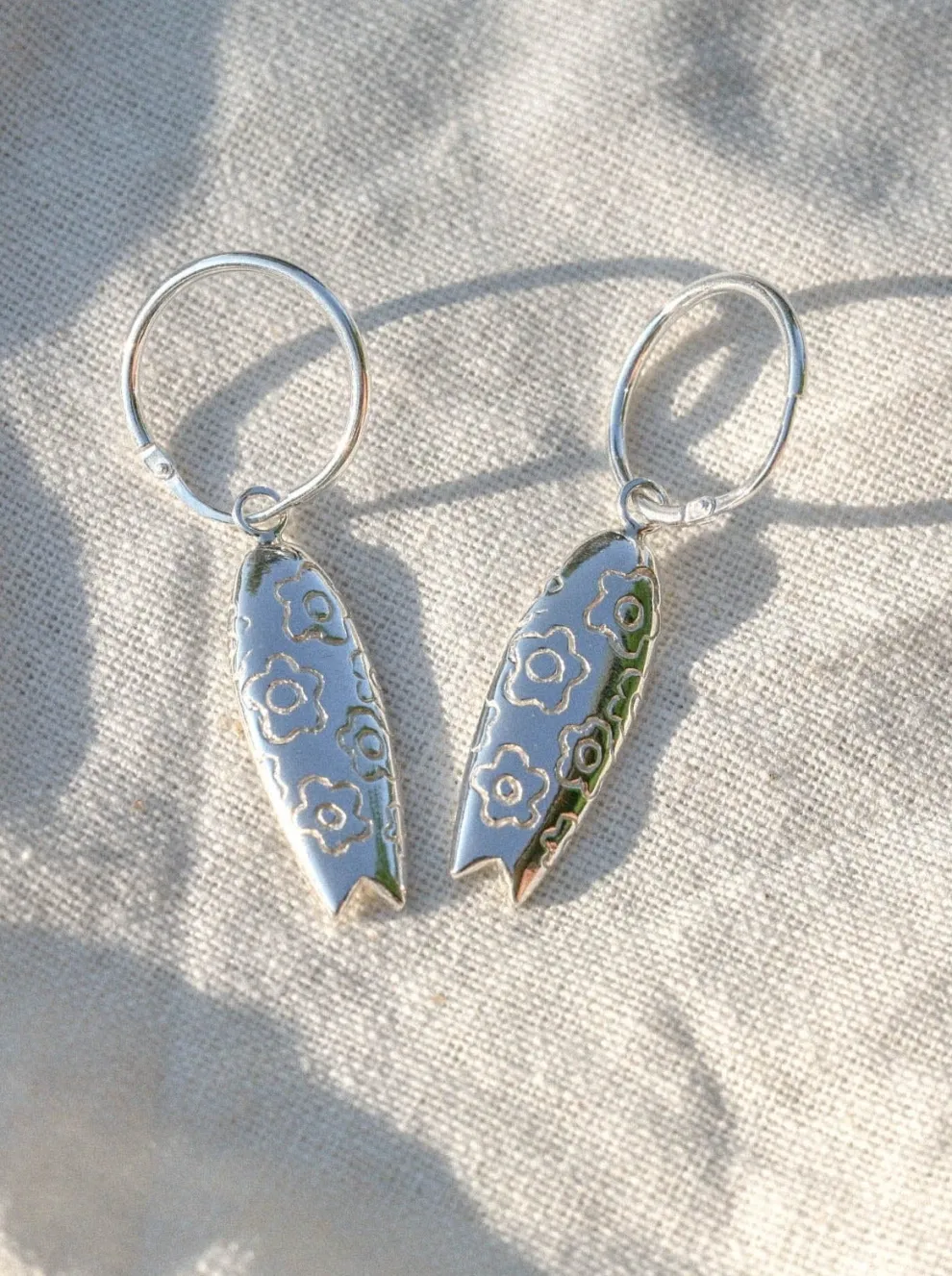 COTE OUEST Surf Flower Earrings - Silver
