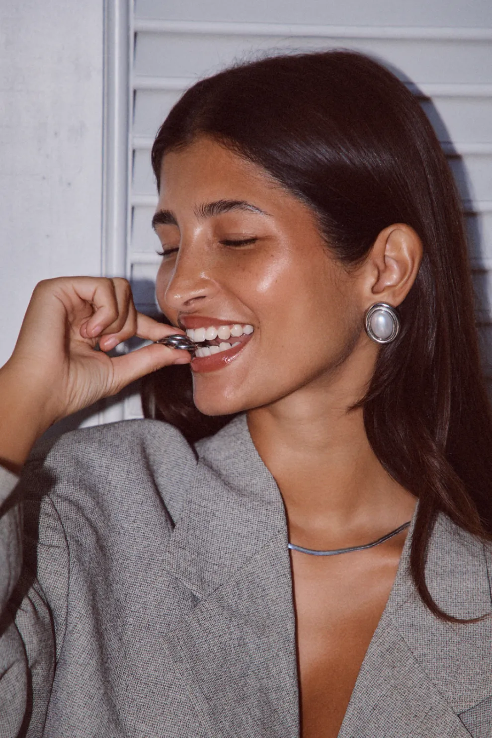 TWENTY COMPASS Embrace Necklace