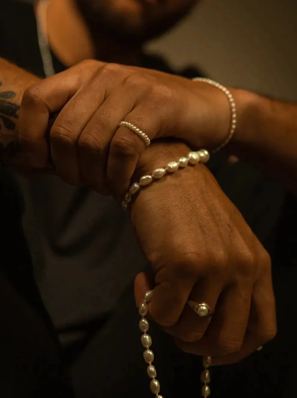 SARAH BIJOUX Pearl Bangle Ring