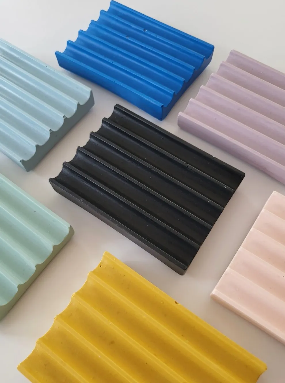 OLI+MIMI Wave Soap Dish