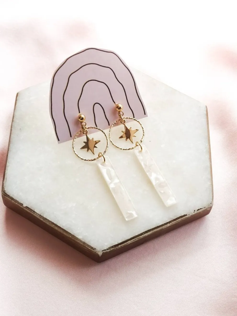 VINTAGE GLORY Venus Earrings